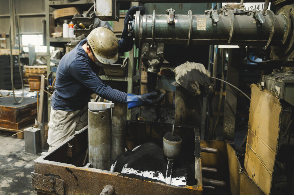 自硬性砂自動混練機